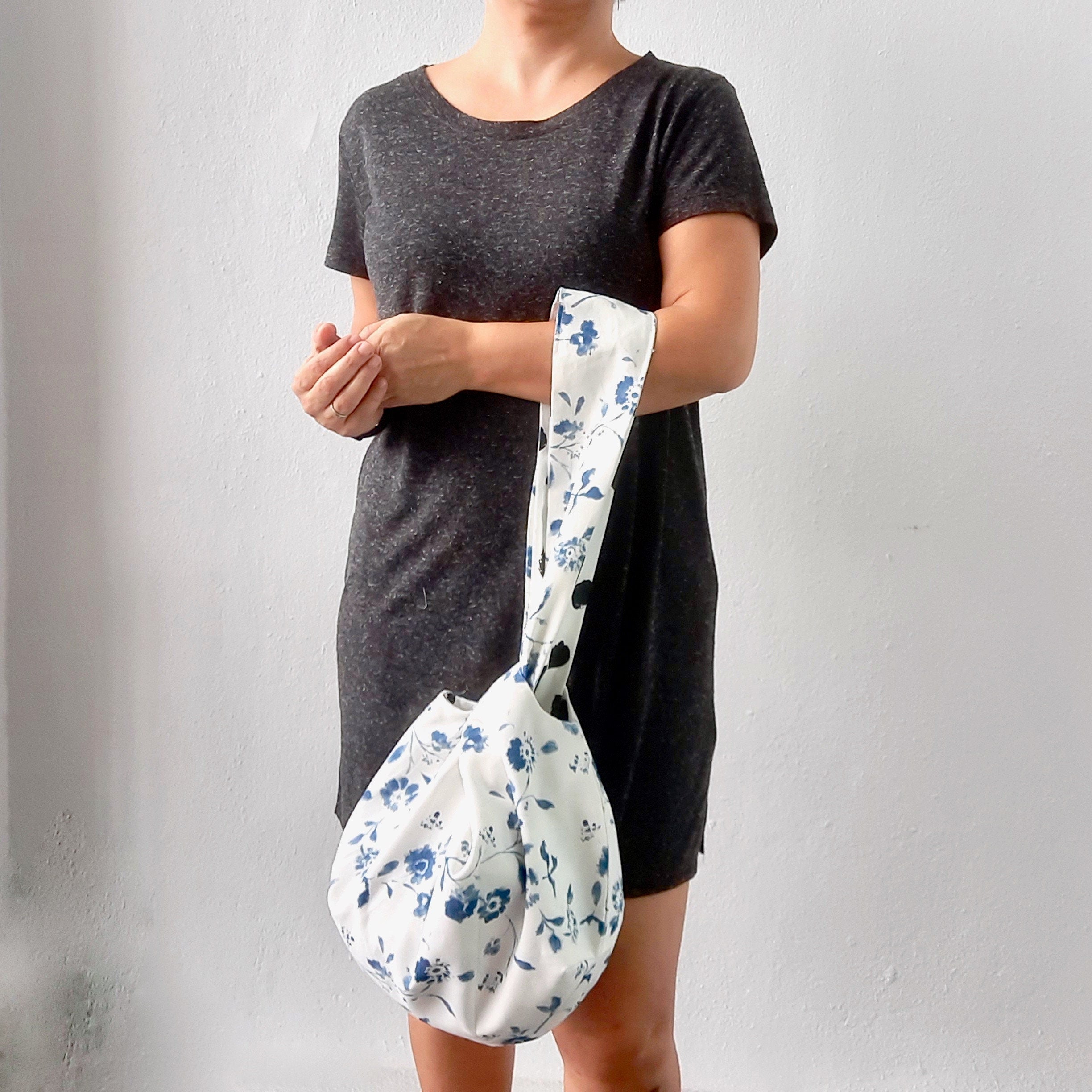 Reversible Knot Bag Pattern- 4 different sizes and style /Video Tutorial Reversible Knot Bag Pattern- 4 different sizes and style /Video Tutorial