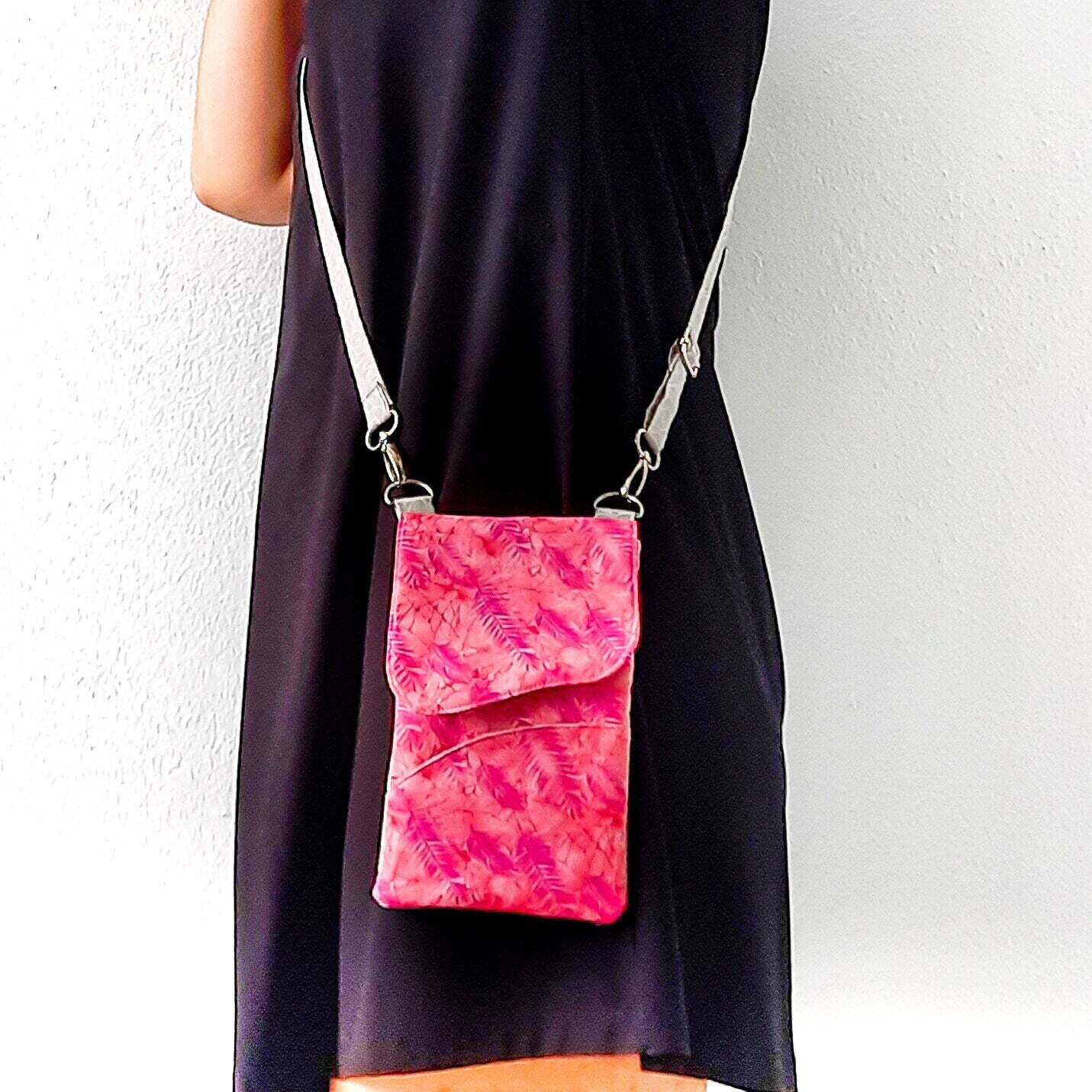 Crossbody Phone Bag PDF Pattern/ 2 different sizes Crossbody Phone Bag PDF Pattern/ 2 different sizes