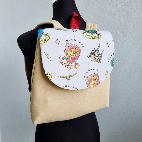 Backpack for kids and adults/ 2 sizes , 13″ laptop bag. Backpack for kids and adults/ 2 sizes , 13″ laptop bag.