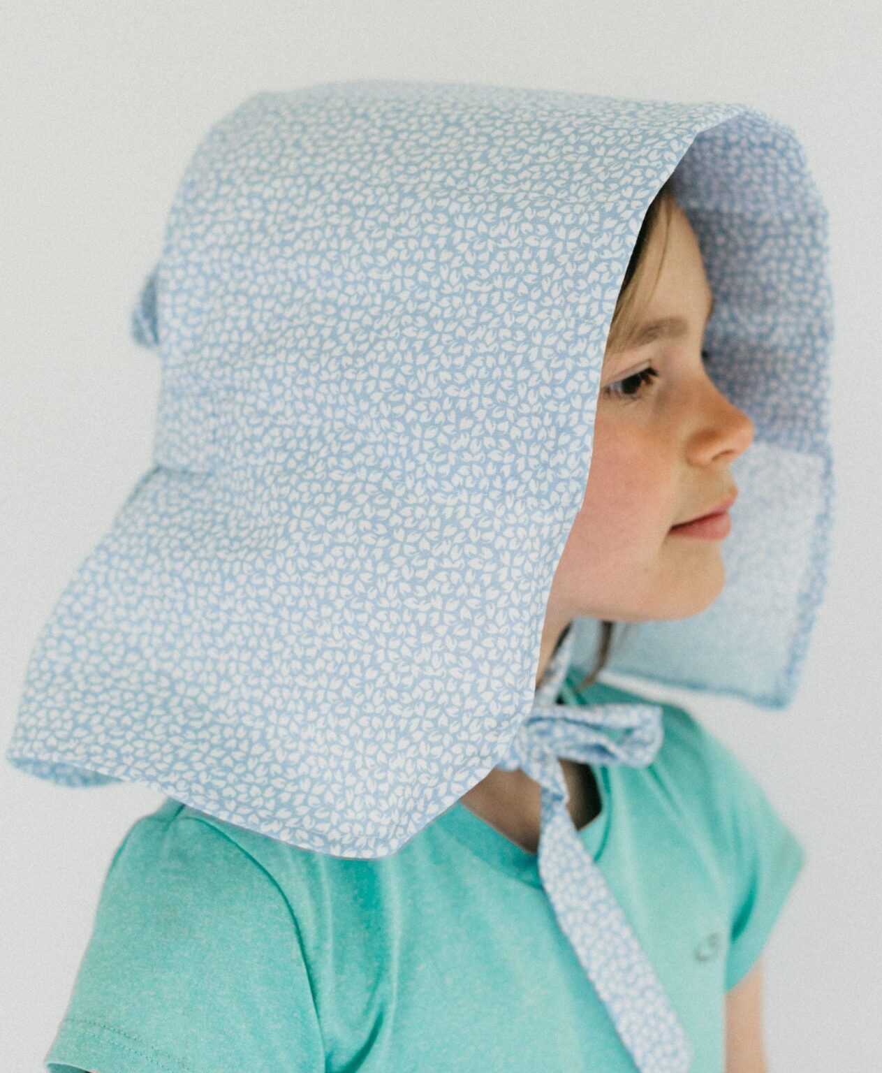 213 Child’s Prairie Dress & Pinafore