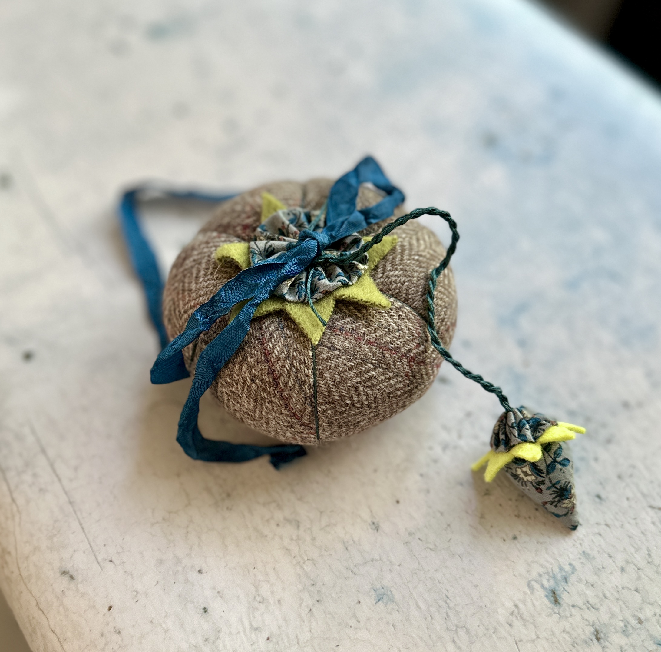 Handmade Vintage Wool Tomato Pincushion, Emory Strawberry - Image 3