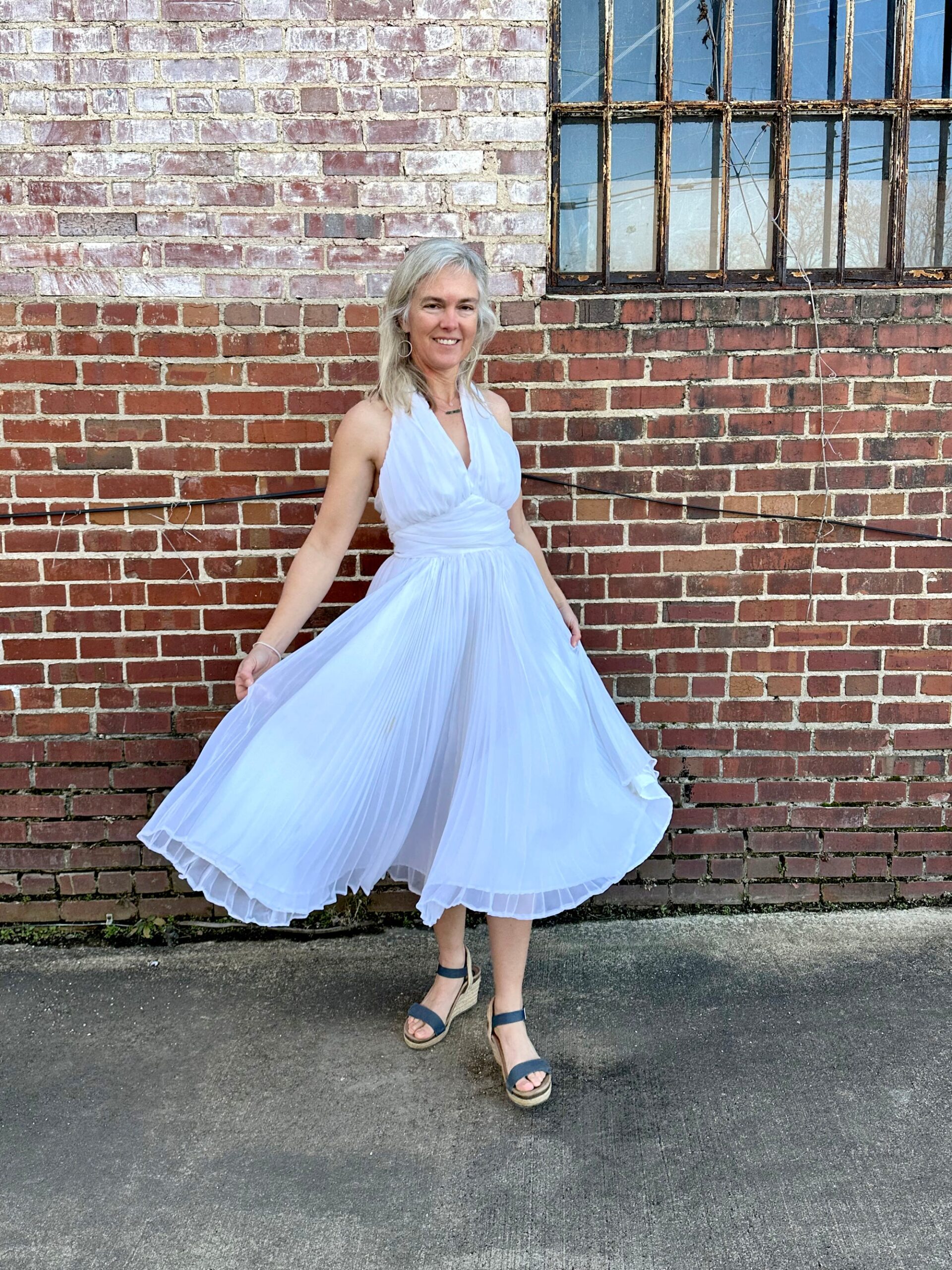 239 Blonde Bombshell Dress