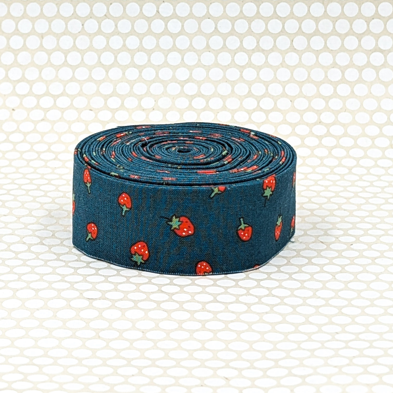 Quilt Binding Strawberries Stargazer Blue 1 1/4" Single Fold