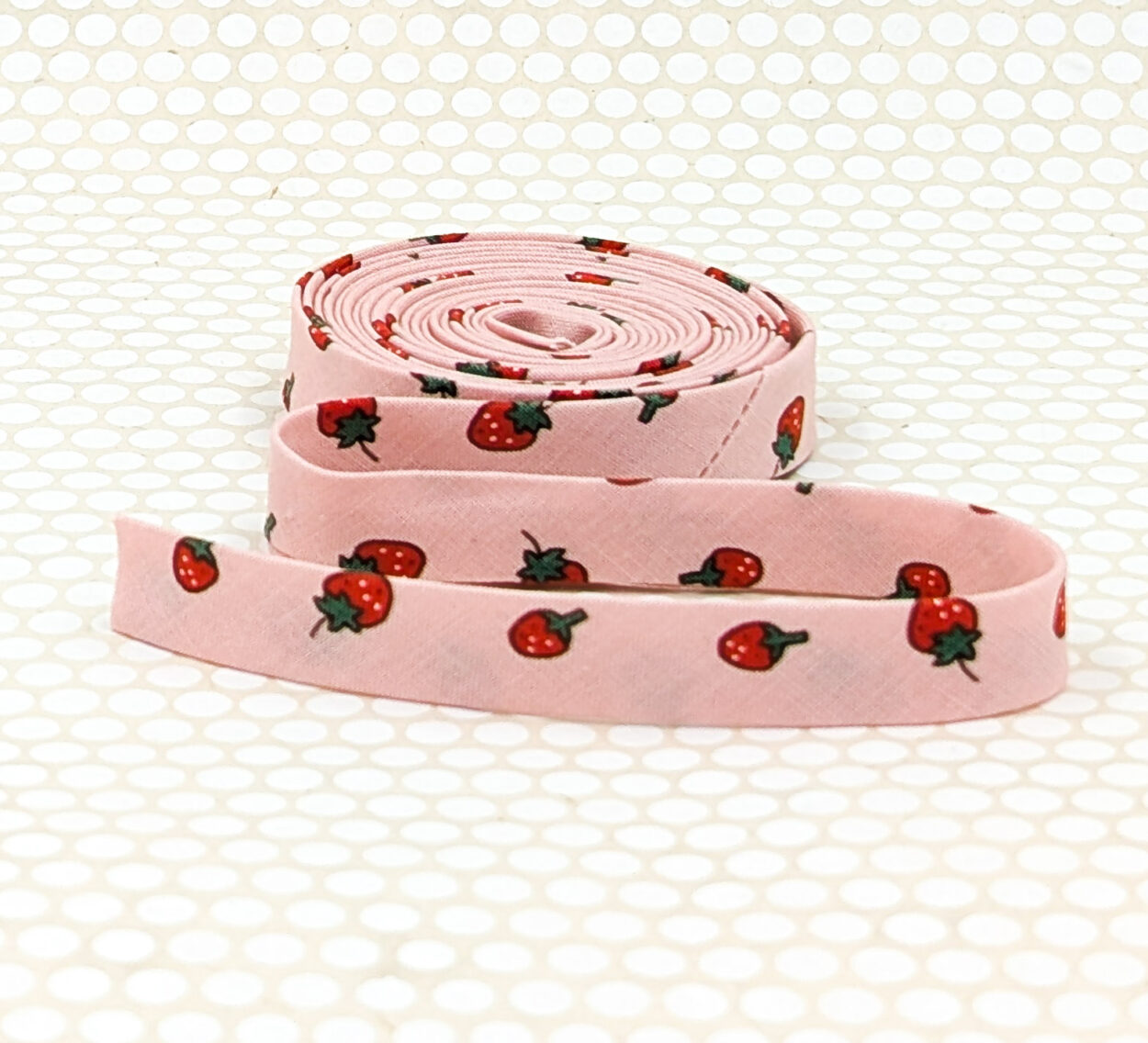 Double Fold 1/2” Bias Tape Strawberries Pink Double Fold 1/2” Bias Tape Strawberries Pink